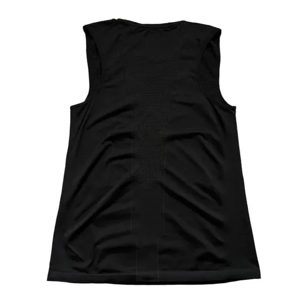 Gymshark Men’s V1 Onyx Seamless Workout Tank Size XL 
Black and blue - Picture 5 of 7